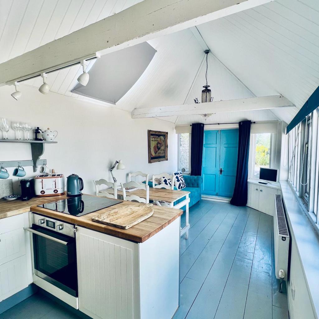 Little Lodge At Blue Door Barns Beddingham Екстериор снимка